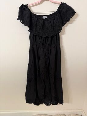 J Gee women’s  Black Off-Shoulder Eyelet Dress size L